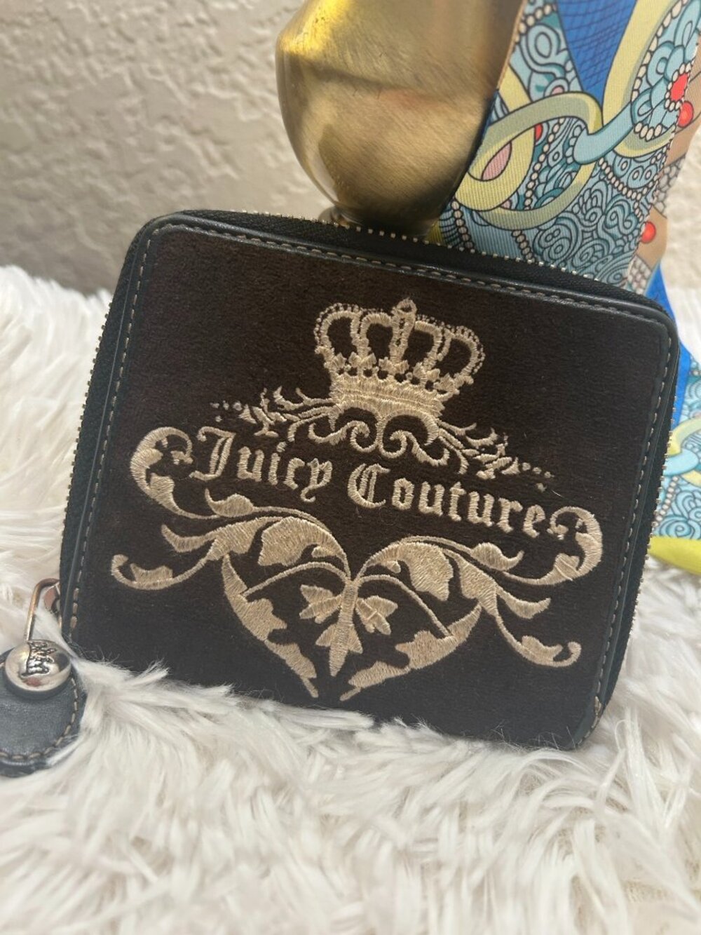 Y2K Vintage Juicy Couture| Velour Brown Zip Wallet.